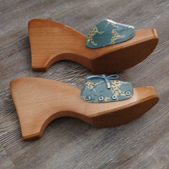 STUART WEITZMAN wooden platform wedge sandals Sz 7 EUC - Picture 9 of 11